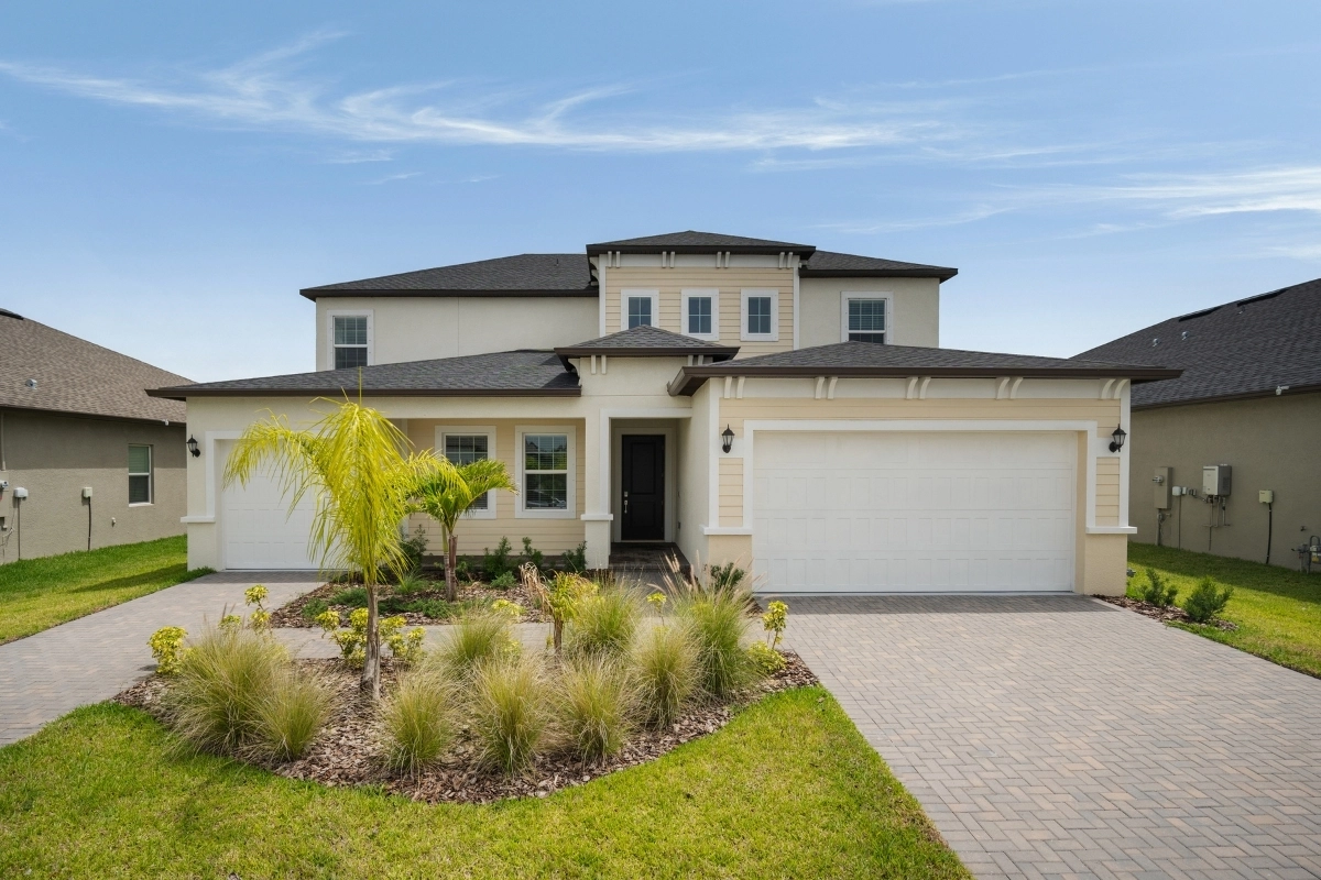 GA Visuals Real estate marketing content creator in Tampa FL - Photography, video, tour 360, drone shots, agents video and floorplan.