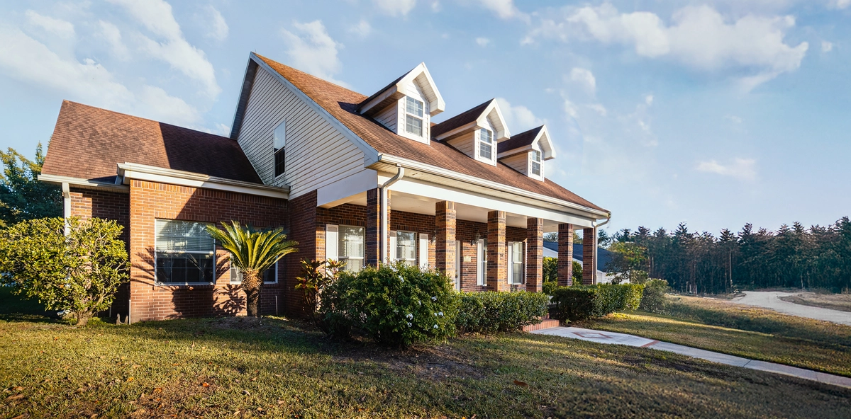 GA Visuals Real estate marketing content creator in Tampa FL - Photography, video, tour 360, drone shots, agents video and floorplan.