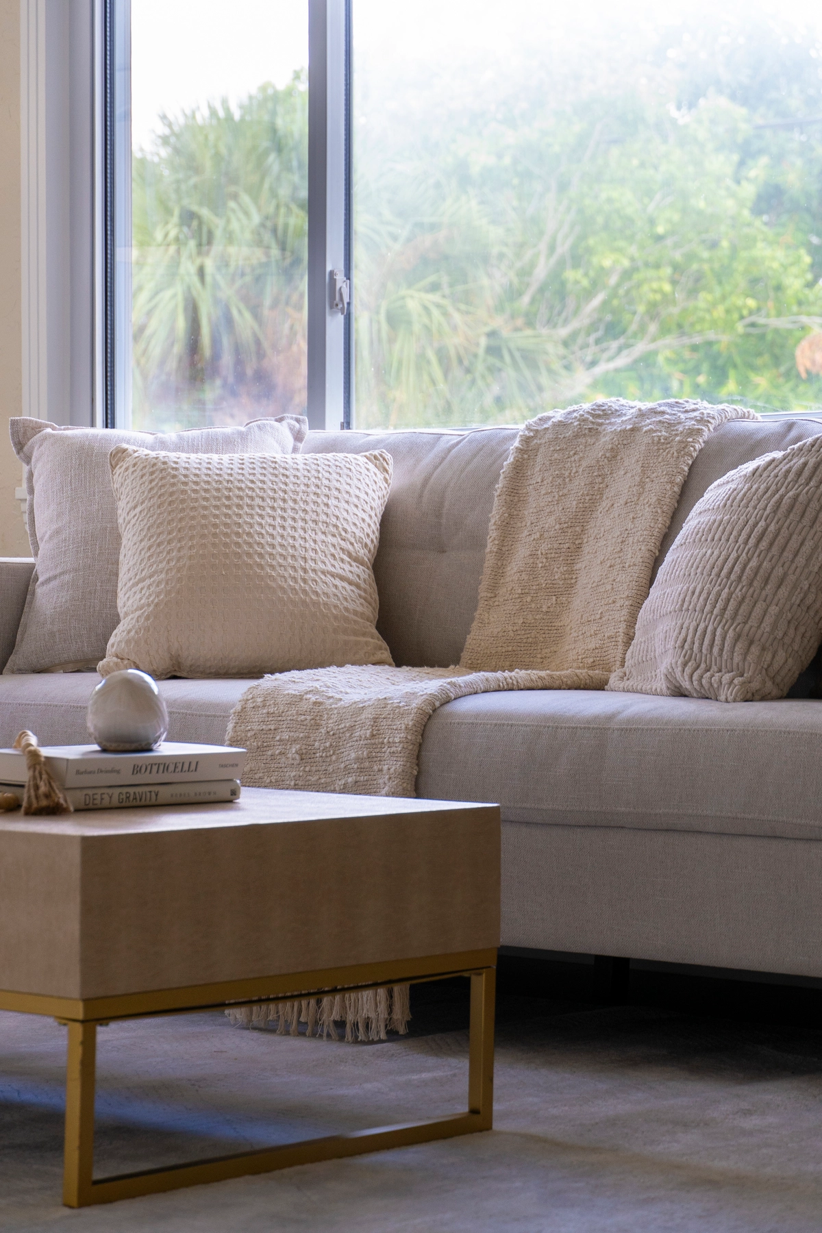 GA Visuals Real estate marketing content creator in Tampa FL - Photography, video, tour 360, drone shots, agents video and floorplan.