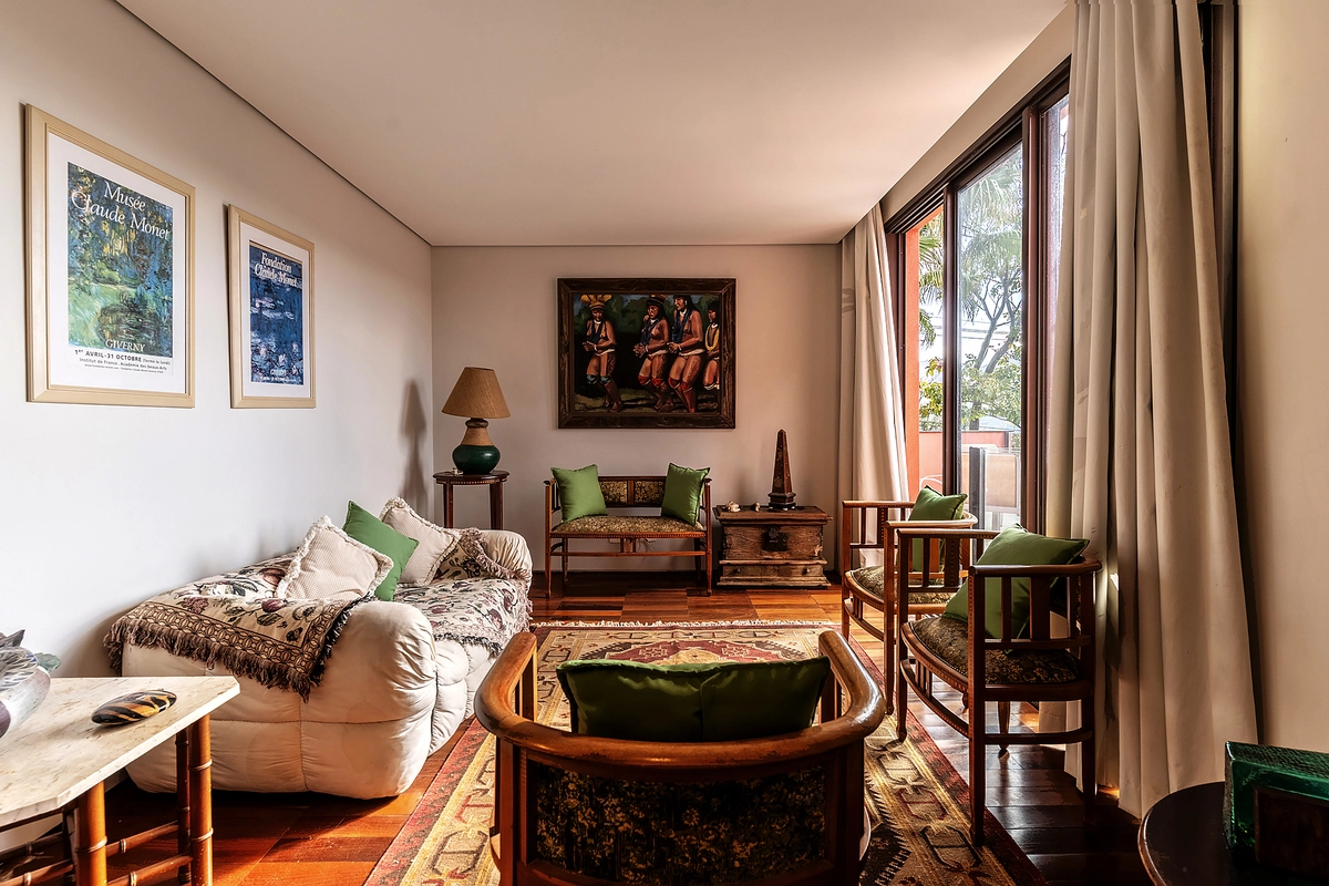 GA Visuals Real estate marketing content creator in Tampa FL - Photography, video, tour 360, drone shots, agents video and floorplan.